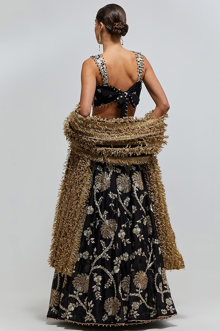 Black Organza Floral Embroidered Bridal Lehenga Set by Payal Singhal at Pernia's Pop Up Shop