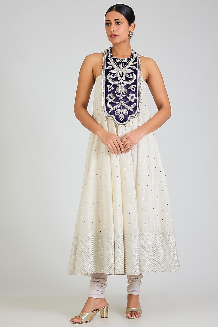 Off-White Silkmul Wedding Anarkali Set by Payal Singhal at Pernia's Pop Up Shop