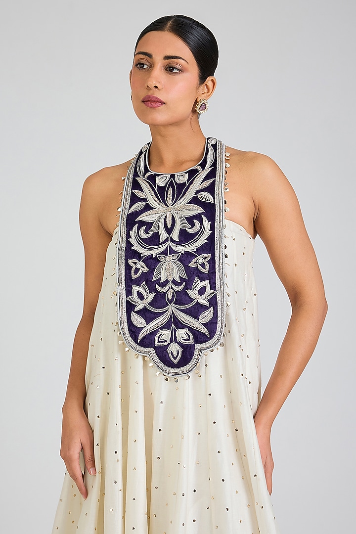 Off-White Silkmul Wedding Anarkali Set by Payal Singhal at Pernia's Pop Up Shop