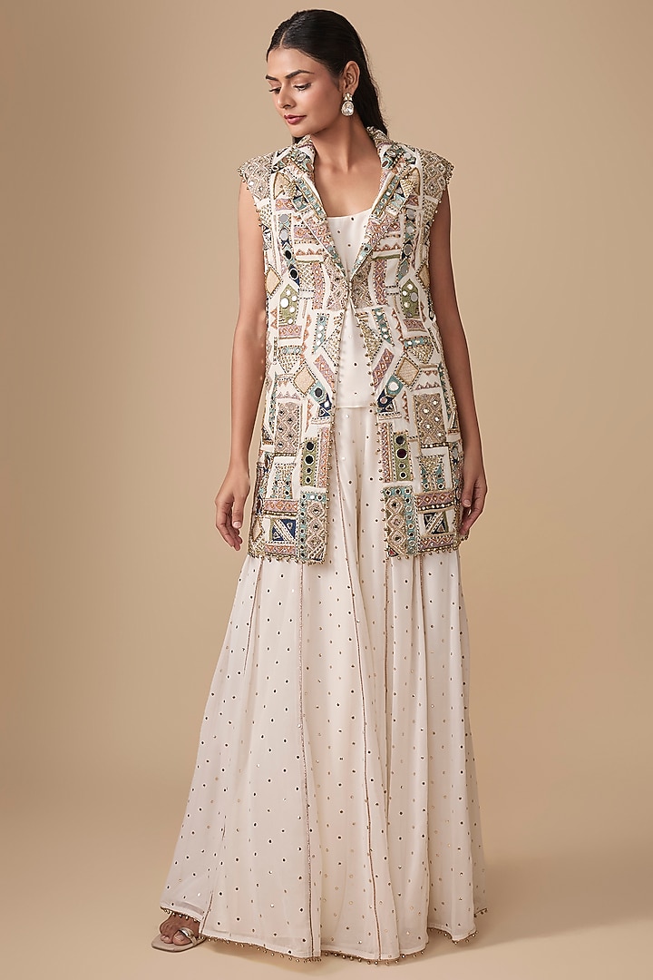 Off-White Embroidered Georgette Bridal Sharara Set by Payal Singhal at Pernia's Pop Up Shop