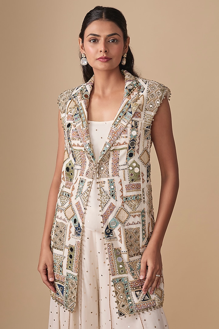 Off-White Embroidered Georgette Bridal Sharara Set by Payal Singhal at Pernia's Pop Up Shop