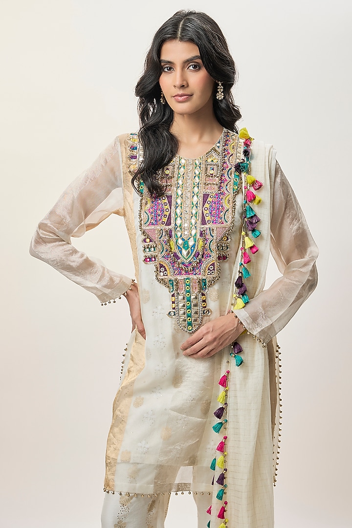 Silver Stripe Organza Embroidered Kurta Set by Payal Singhal at Pernia's Pop Up Shop