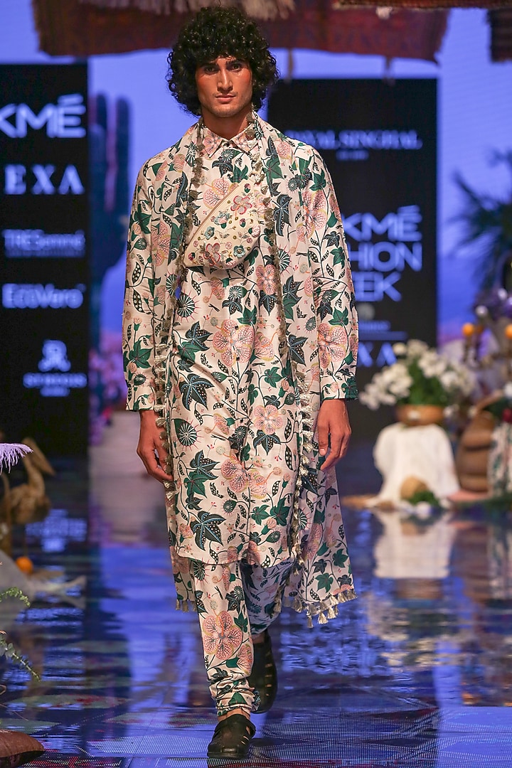 White Printed Kurta Set With Dupatta by Payal Singhal Men at Pernia's Pop Up Shop
