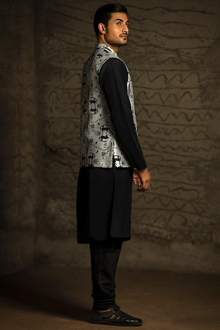 Grey Dupion Silk Floral Printed Bundi Jacket Set by Payal Singhal Men at Pernia's Pop Up Shop