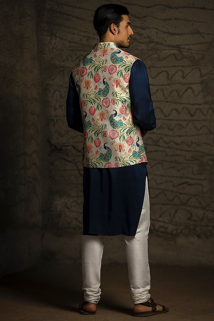 Off-White Dupion Silk Floral Printed Bundi Jacket Set by Payal Singhal Men at Pernia's Pop Up Shop