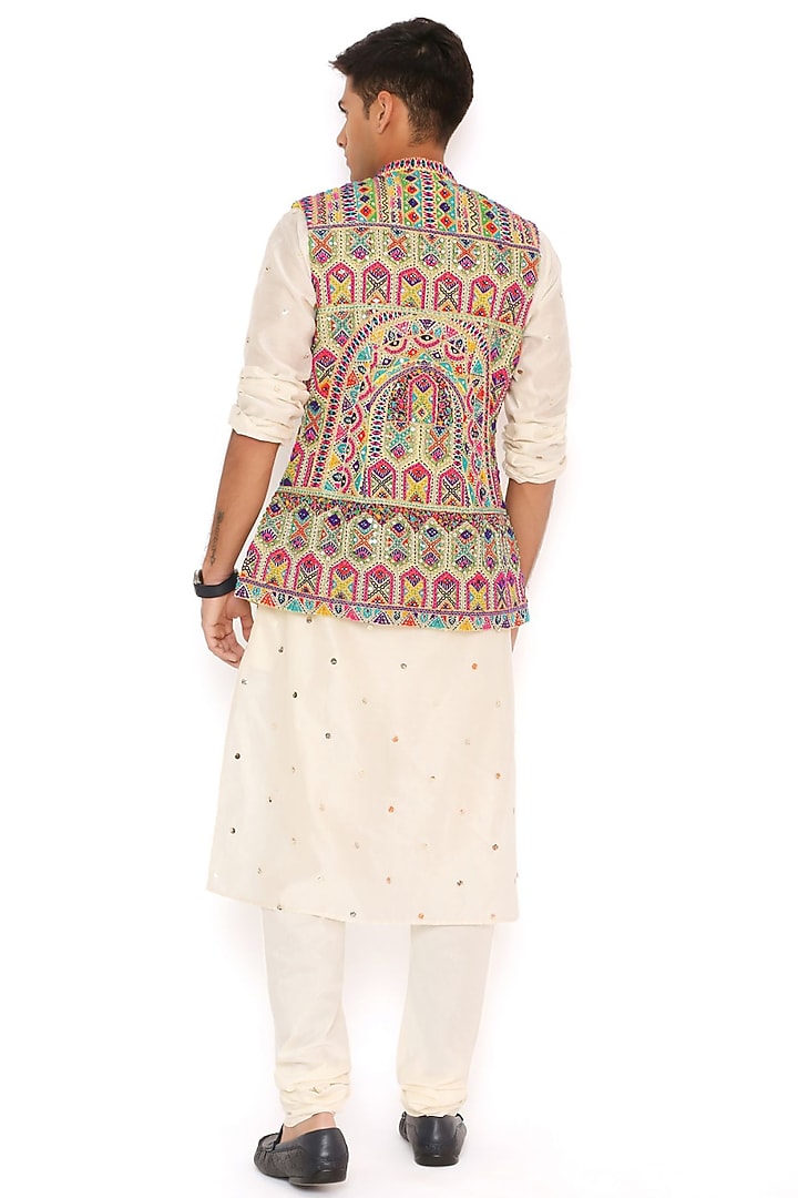 Yellow Georgette Embroidered Bundi Jacket Set by Payal Singhal Men at Pernia's Pop Up Shop