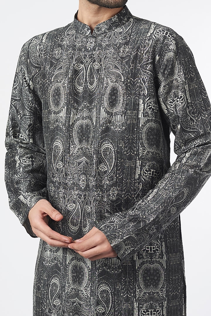 Black Printed Kurta Set by Payal Singhal Men at Pernia's Pop Up Shop