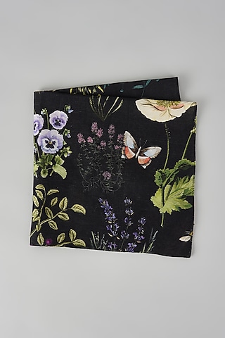 Black Silk Mul Printed Pocket Square by PAYAL SINGHAL ACCESSORIES