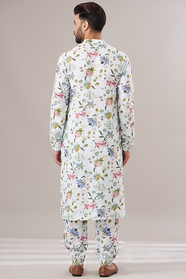 White Linen Printed Kurta Set by Payal Singhal Men at Pernia's Pop Up Shop