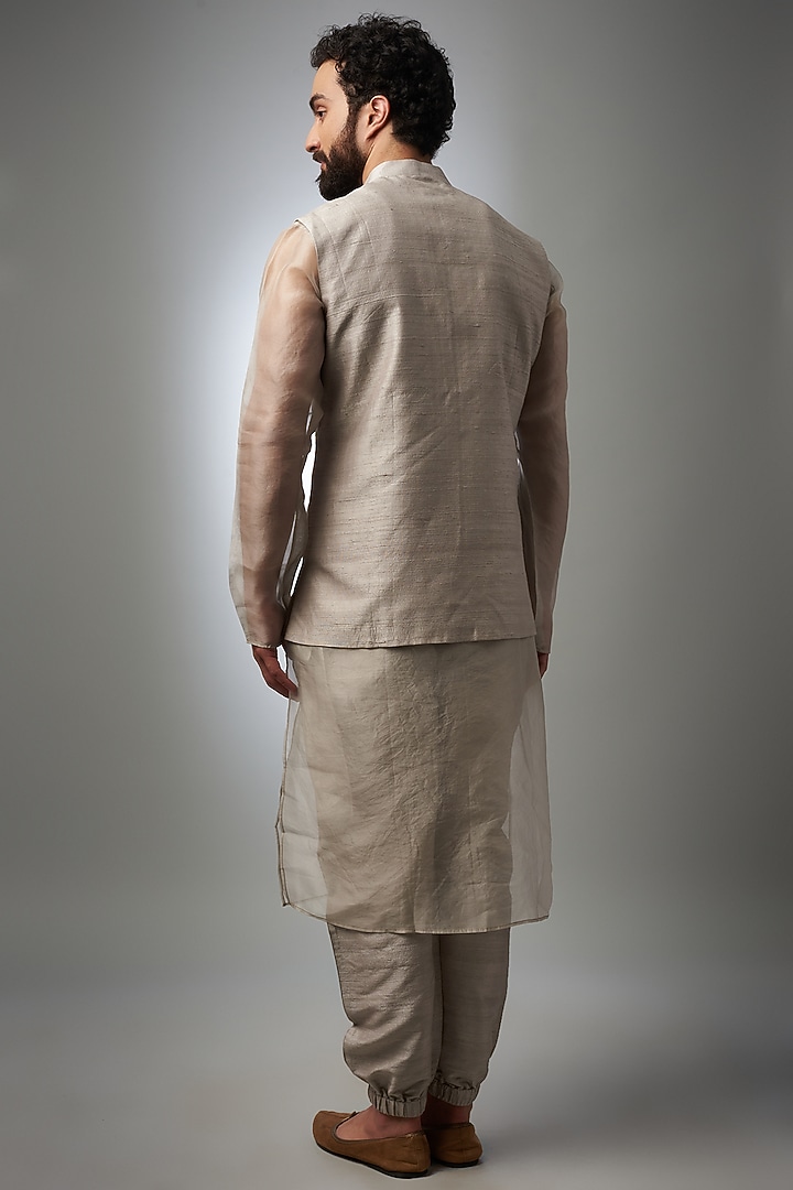 Copper Dupion Silk Embroidered Bundi Set by Payal Singhal Men at Pernia's Pop Up Shop