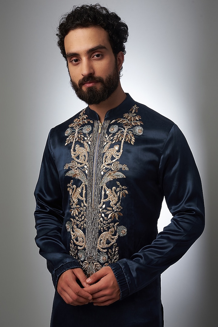 Navy blue Satin Embroidered Kurta Set by Payal Singhal Men at Pernia's Pop Up Shop