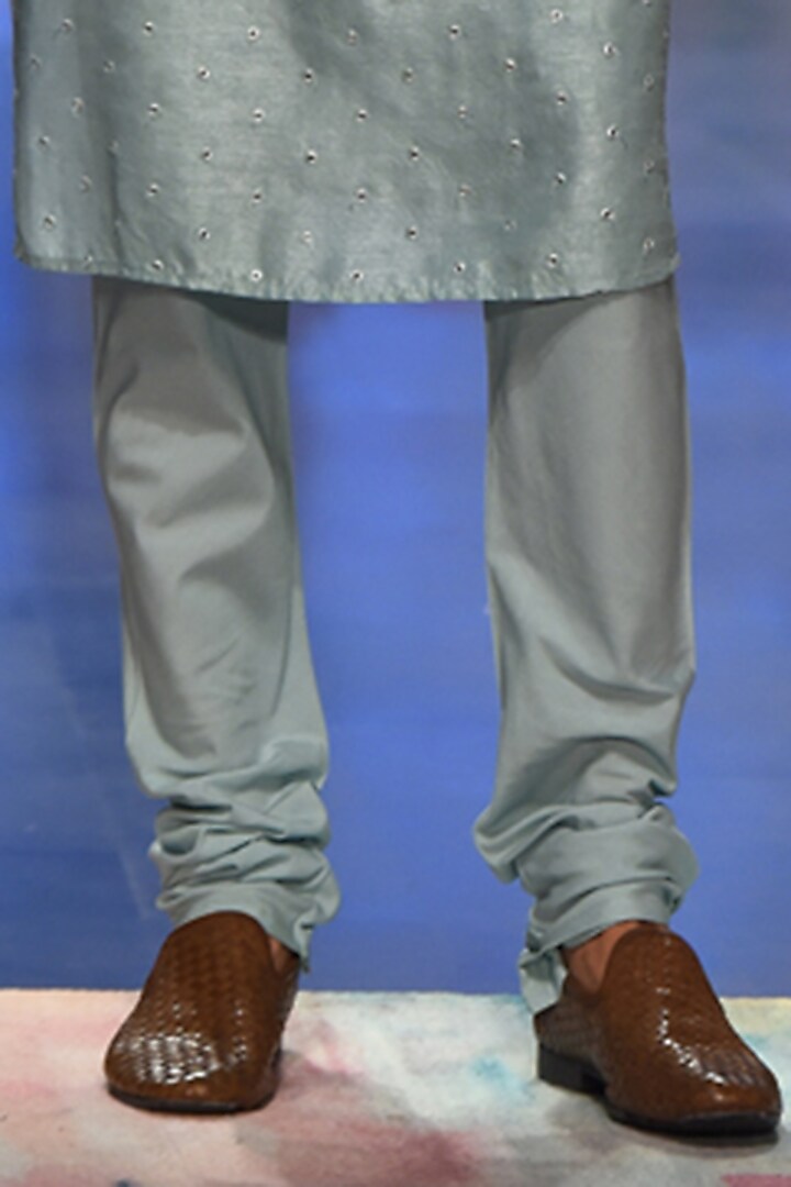 Off-White Georgette Embroidered Bundi Jacket Set by Payal Singhal Men at Pernia's Pop Up Shop