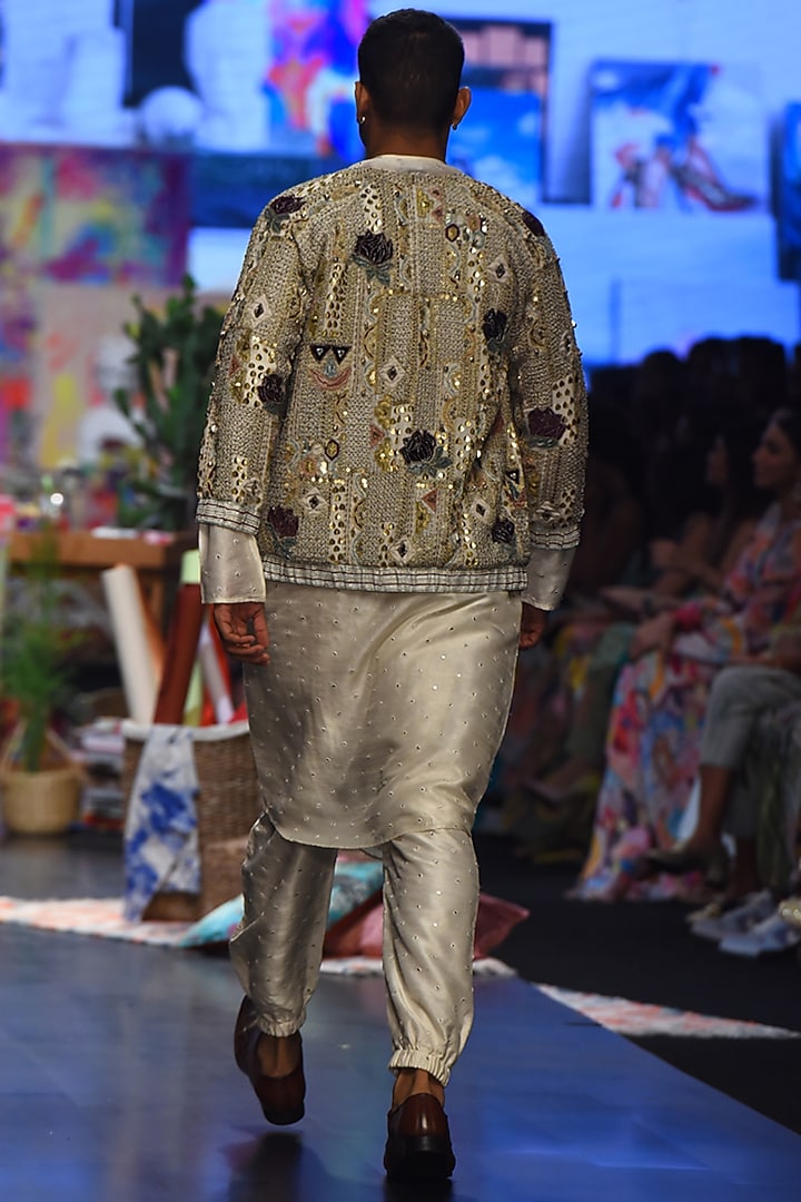 Off-White Embroidered Bomber Jacket With Kurta Set by Payal Singhal Men at Pernia's Pop Up Shop