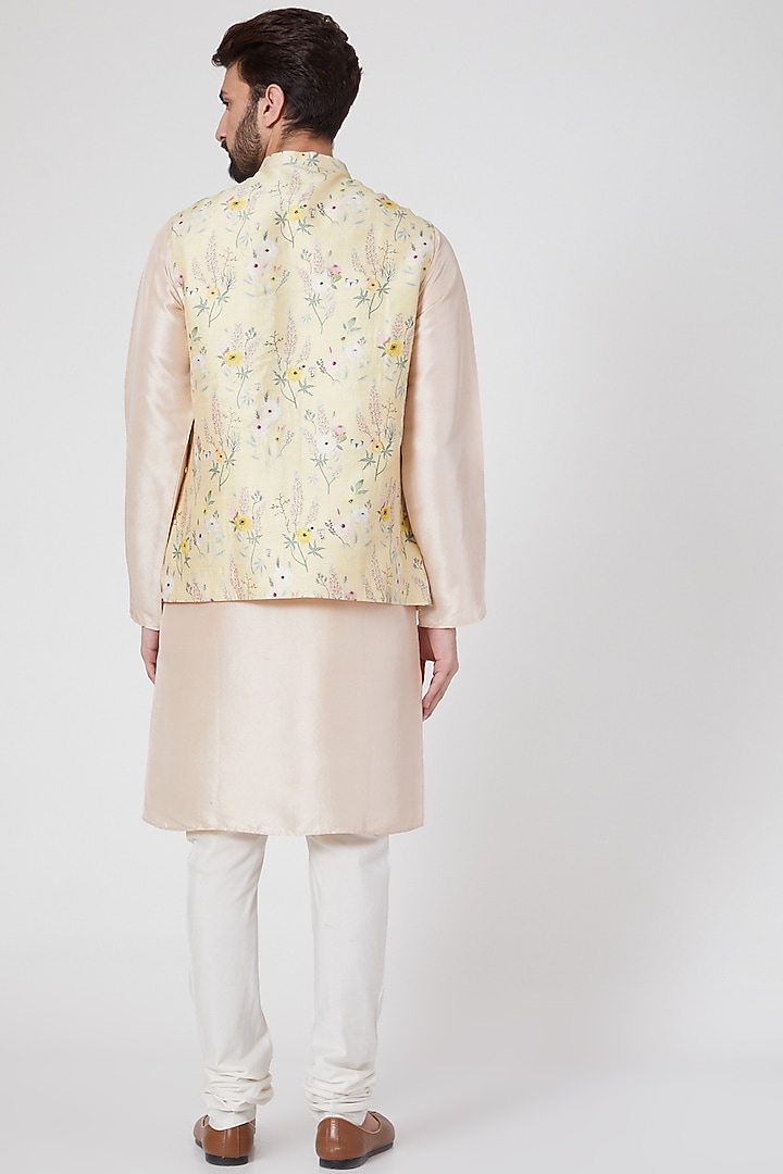 Lime Dupion Silk Bundi Jacket Set by Payal Singhal Men at Pernia's Pop Up Shop