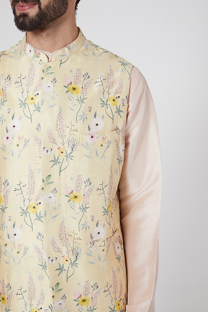 Lime Dupion Silk Bundi Jacket Set by Payal Singhal Men at Pernia's Pop Up Shop