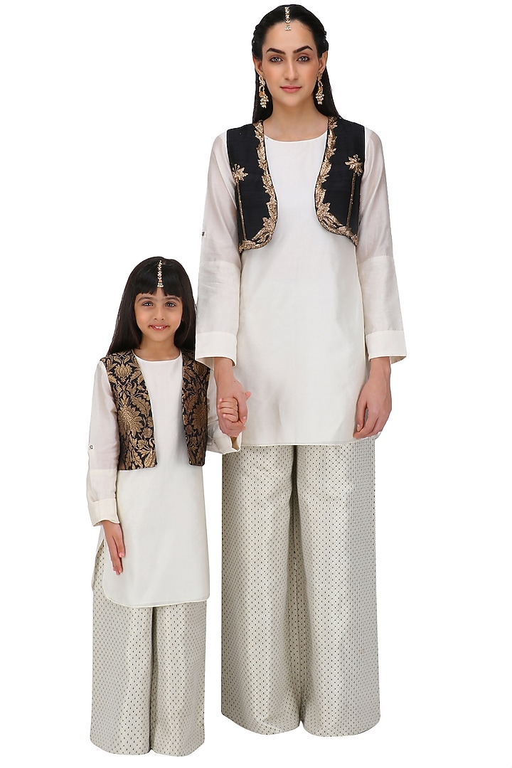 Off white kurta set with black short jacket for kids available only at Pernia's Pop Up Shop.