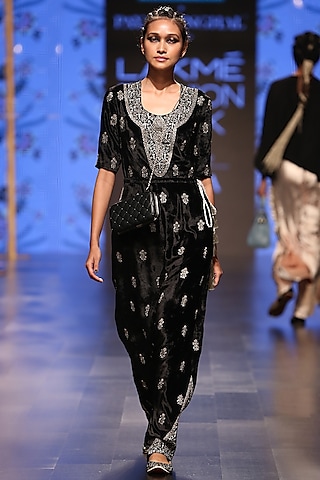 Black Embroidered Velvet Jumpsuit by Payal Singhal