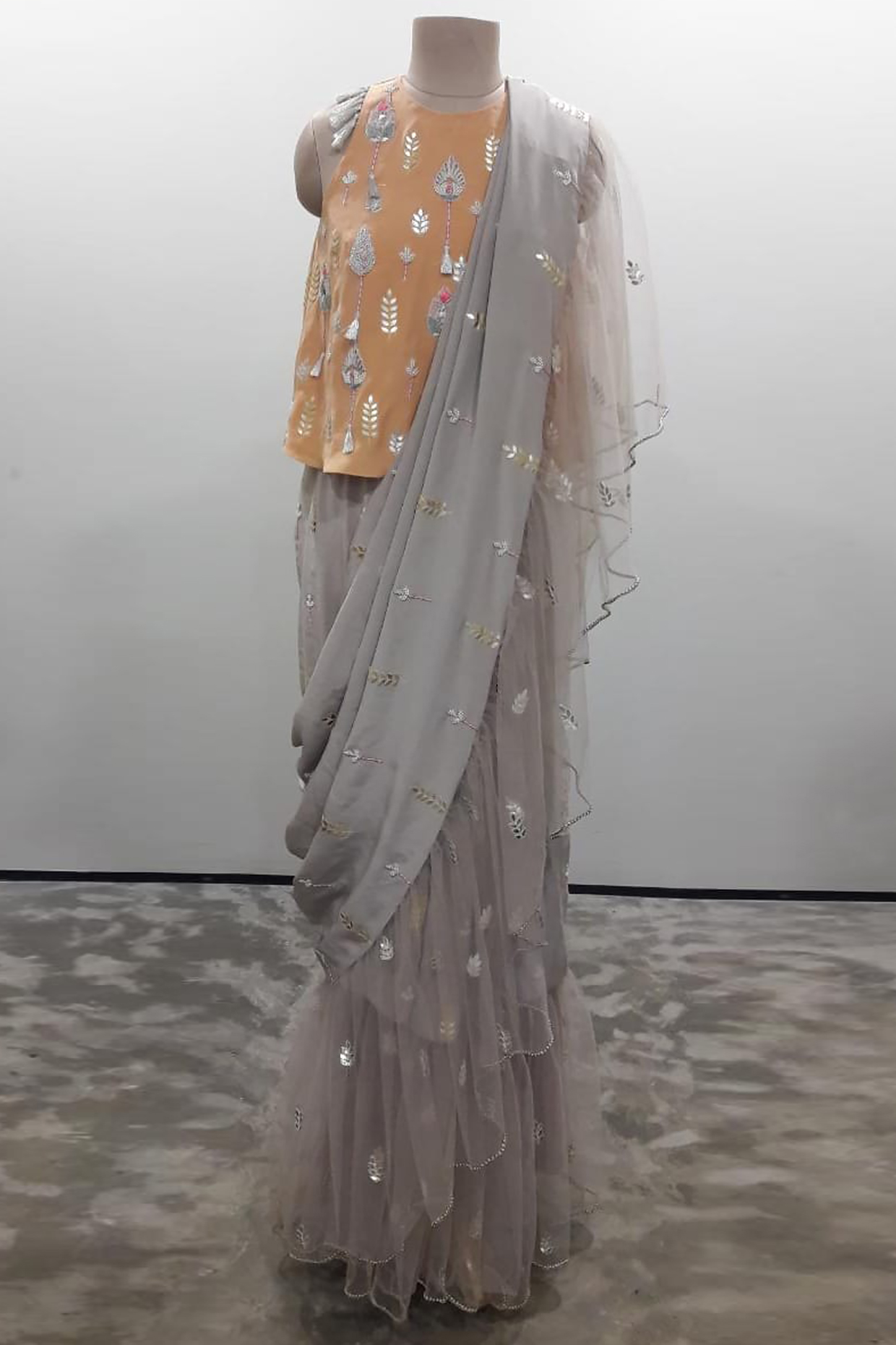 Grey & Peach Embroidered Reception Saree Set by Payal Singhal at Pernia's Pop Up Shop