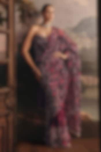 Maroon Net Embellished Wedding Saree Set by Payal & Zinal at Pernia's Pop Up Shop