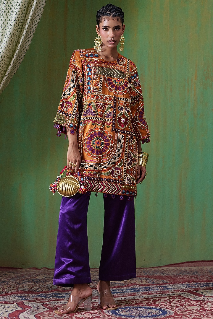 Orange Gajji Printed Kurta Set by Payal & Zinal at Pernia's Pop Up Shop