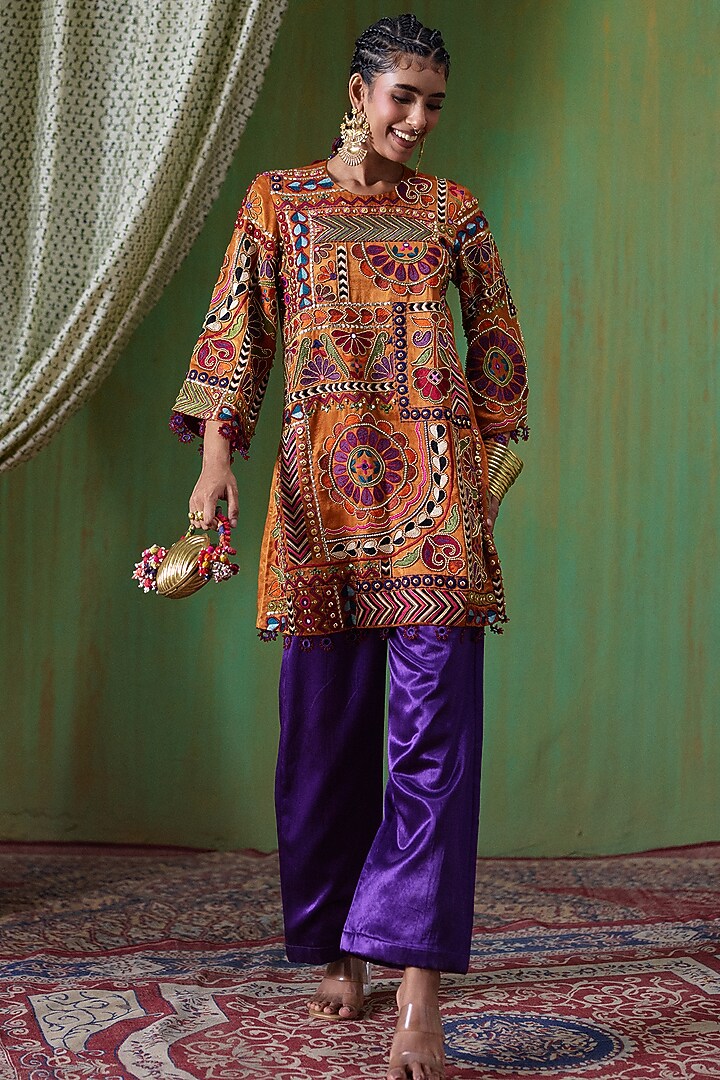 Orange Gajji Printed Kurta Set by Payal & Zinal at Pernia's Pop Up Shop