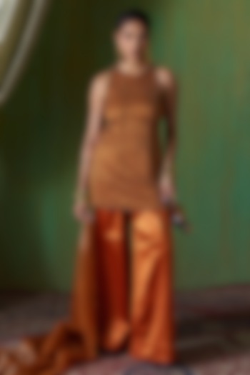 Orange Gajji Embroidered Kurta Set by Payal & Zinal at Pernia's Pop Up Shop