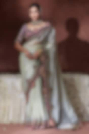 Off-White Organza Satin Embellished Reception Saree Set by Payal & Zinal at Pernia's Pop Up Shop