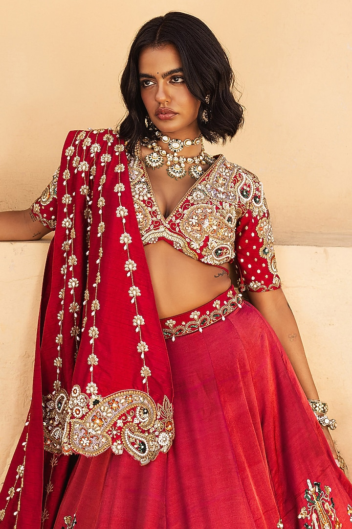 Red Satin Silk Motif Embroidered Bridal Lehenga Set by Payal & Zinal at Pernia's Pop Up Shop