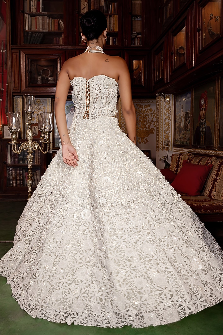 White Cutwork Lace Pearl Embellished Bridal Lehenga Set by Payal & Zinal at Pernia's Pop Up Shop