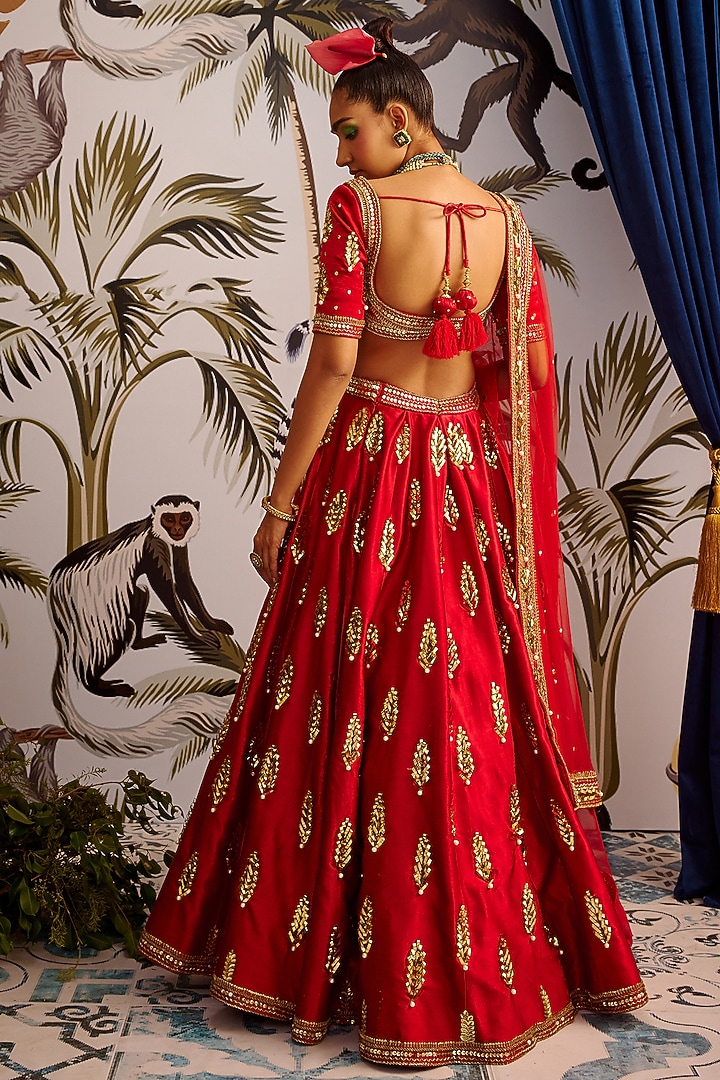 Red Hand Embroidered Wedding Lehenga Set by Payal & Zinal at Pernia's Pop Up Shop