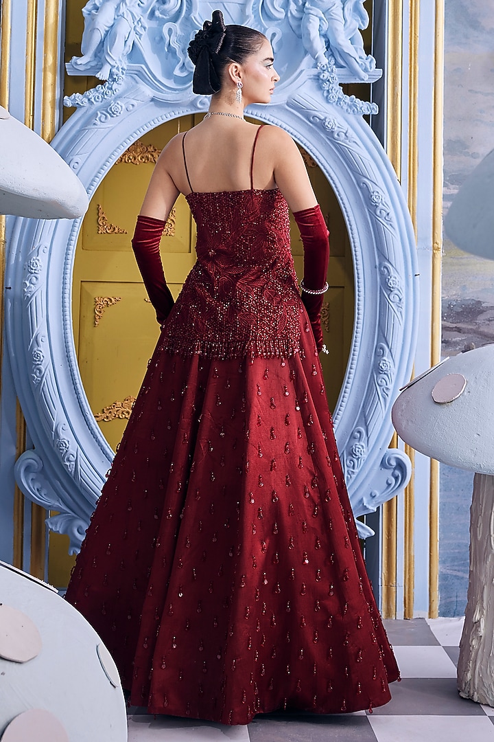 Red Sangria Gaji Silk Crystal Embellished Skirt Set by Payal & Zinal at Pernia's Pop Up Shop