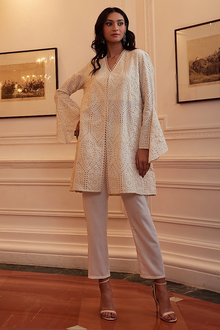 White Cotton Schiffli Kurta Set by QALA CLOTHING at Pernia's Pop Up Shop