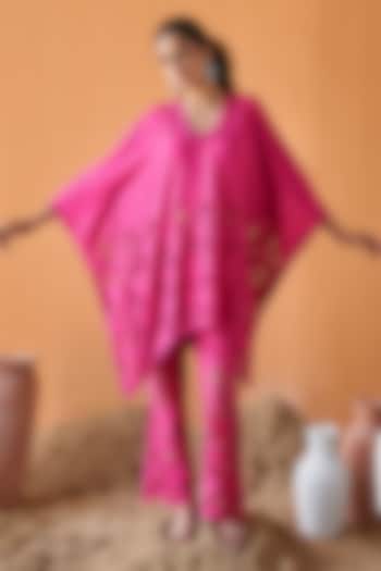 Fuchsia Pink Cotton Schiffli Kaftan Set by QALA CLOTHING