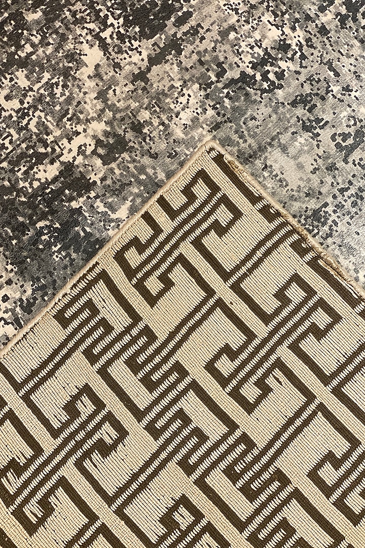 Grey Handcrafted Rug by QAALEEN at Pernia's Pop Up Shop