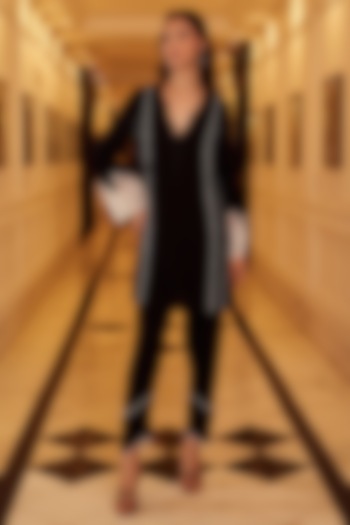 Black Cotton Cambric Cotton Kurta Set by QALA CLOTHING at Pernia's Pop Up Shop