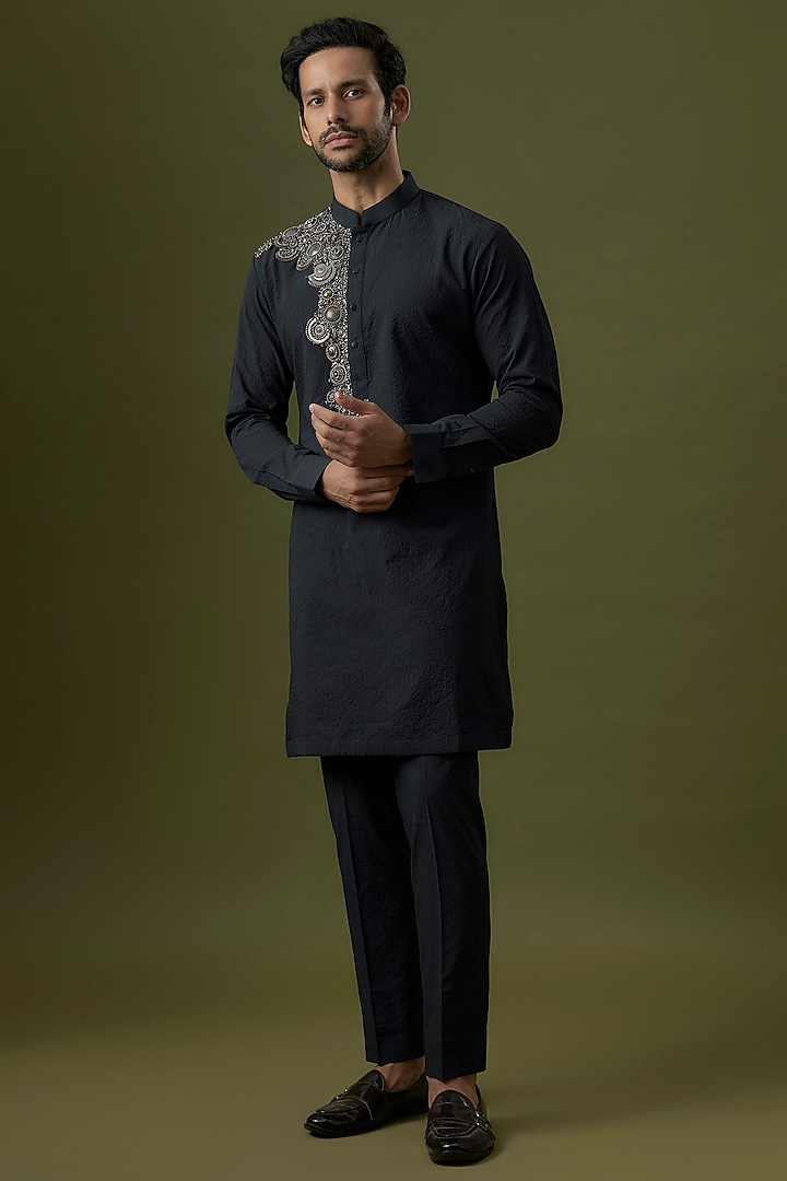 Navy Seerscuker Hand Embrodiered Kurta Set by Qbik Men at Pernia's Pop Up Shop