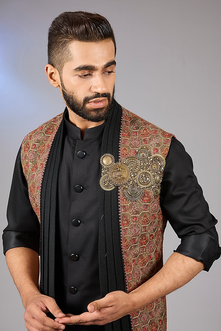 Black Pashmina Silk Kashmiri Embroidered Groom Indowestern Set by Qbik Men at Pernia's Pop Up Shop
