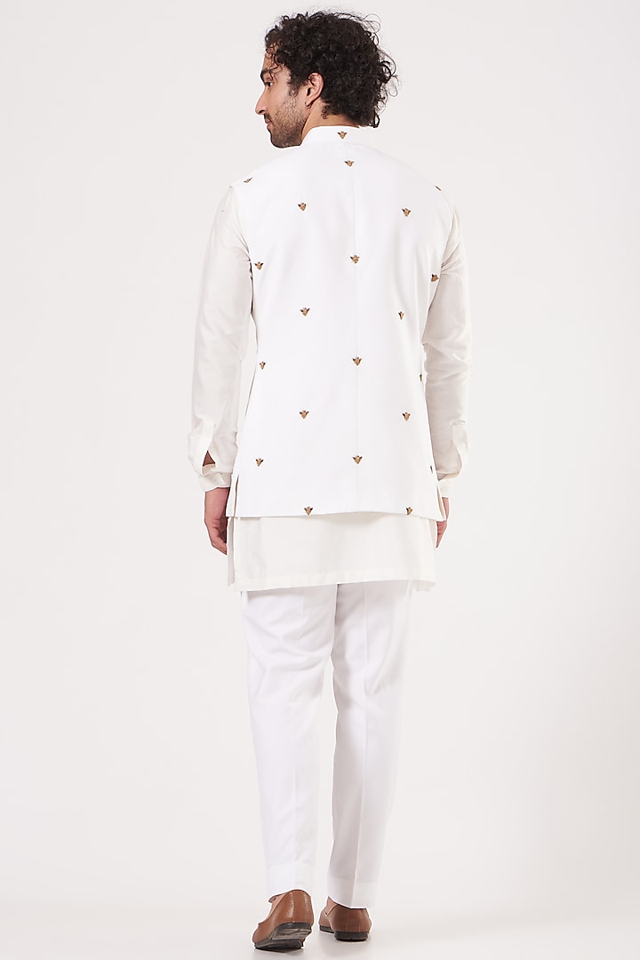 White Viscose Wool Embroidered Nehru Jacket Set by Qbik Men at Pernia's Pop Up Shop