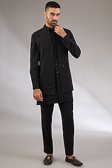 product-color-Black
