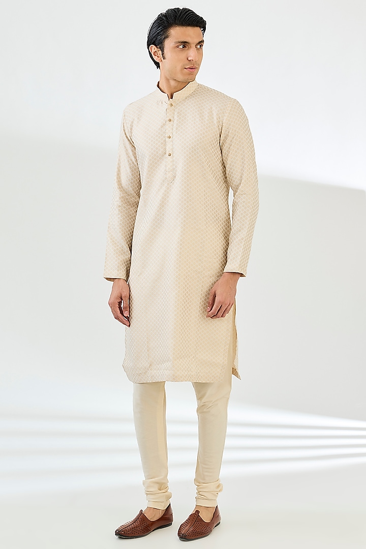 Peach Silk Diamond Embroidered Groom Sherwani Set by Qbik Men at Pernia's Pop Up Shop