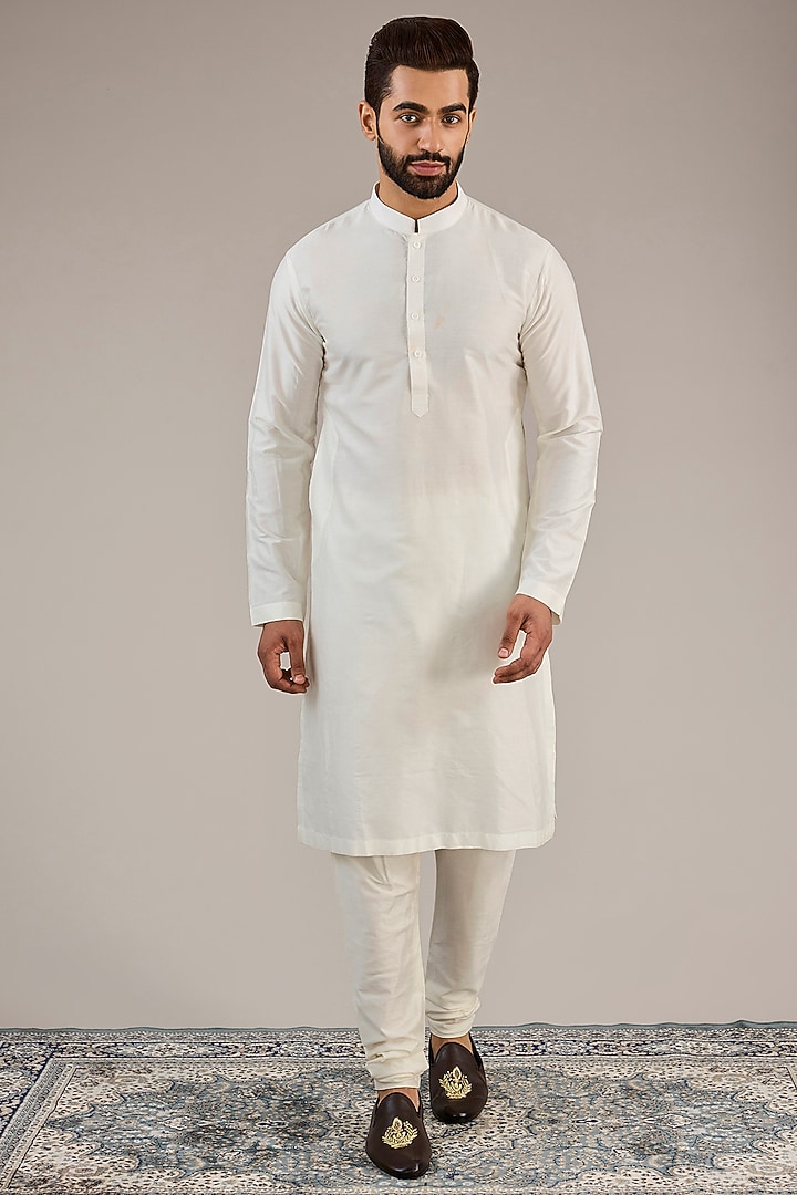 Ivory Jacquard Hand Embroidered Groom Sherwani Set by Qbik Men at Pernia's Pop Up Shop