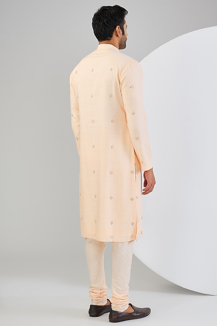 Pink Cotton Matka Embellished Kurta Set by Qbik Men at Pernia's Pop Up Shop
