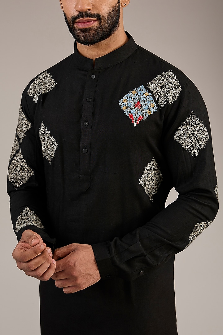 Black Cotton Matka Motif Embroidered Kurta Set by Qbik Men at Pernia's Pop Up Shop