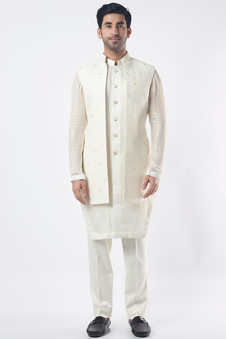 White Georgette Kurta Set With Bundi Jacket by Qbik Men