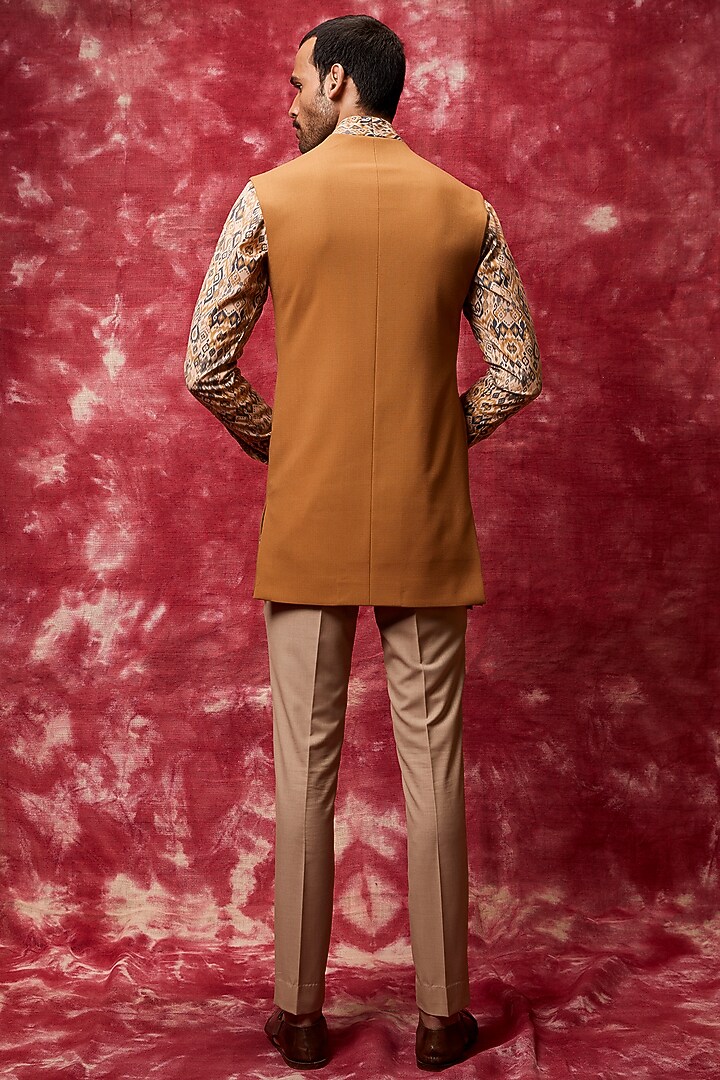 Mustard Wedding Indowestern Set by Qbik Men at Pernia's Pop Up Shop