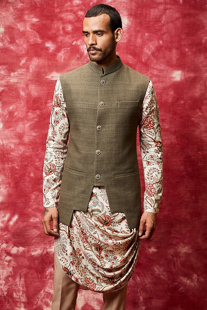 Olive Green Printed Kurta Set With Bundi Jacket by Qbik Men at Pernia's Pop Up Shop