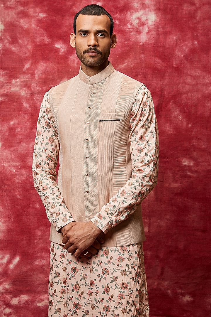 Blush Pink Embroidered Kurta Set With Bundi Jacket by Qbik Men at Pernia's Pop Up Shop
