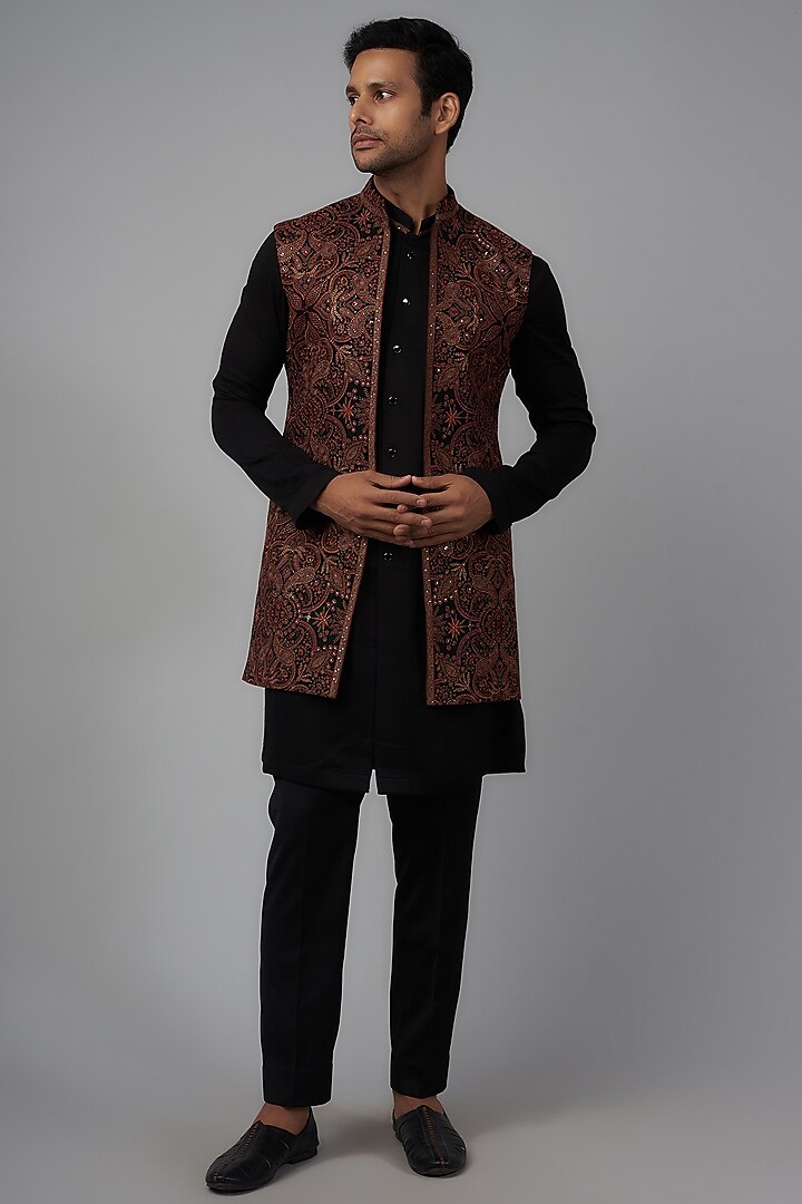 Black Pashmina Silk Embroidered Wedding Indowestern Set by Qbik Men at Pernia's Pop Up Shop