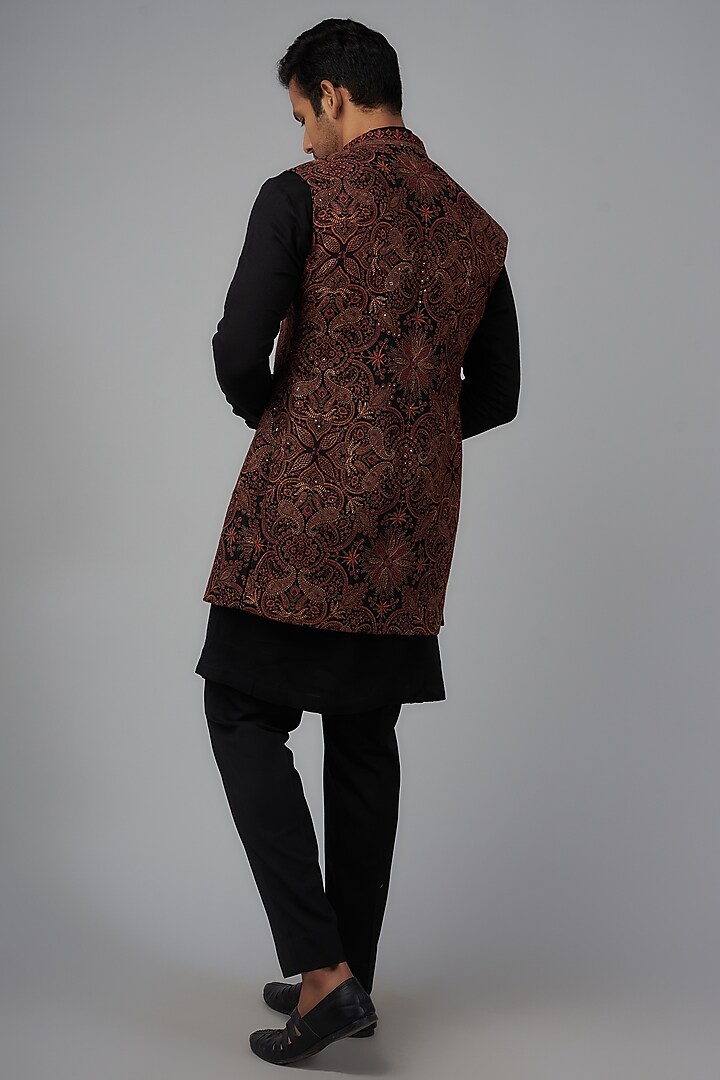 Black Pashmina Silk Embroidered Wedding Indowestern Set by Qbik Men at Pernia's Pop Up Shop