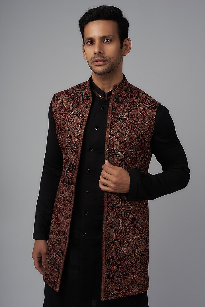 Black Pashmina Silk Embroidered Wedding Indowestern Set by Qbik Men at Pernia's Pop Up Shop